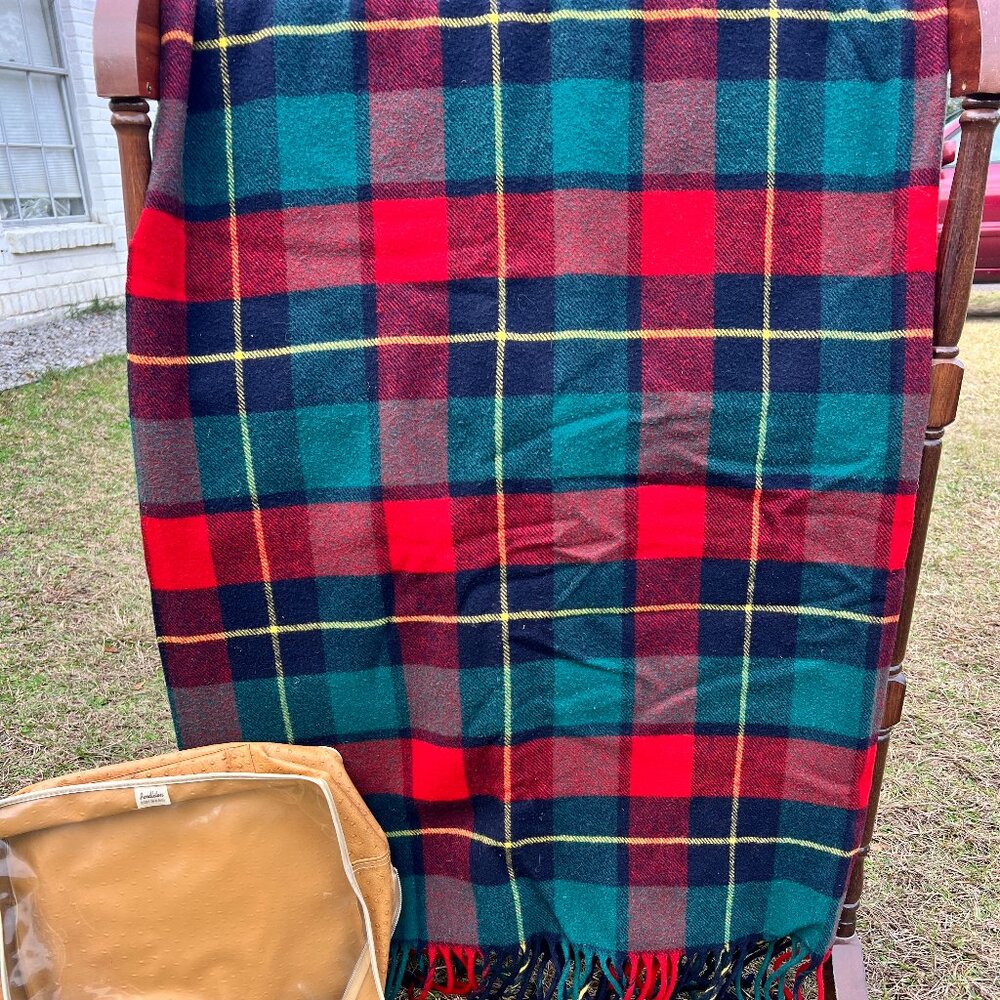 A classic Pendleton Robe in a Bag wool blanket‎ 60's/70's